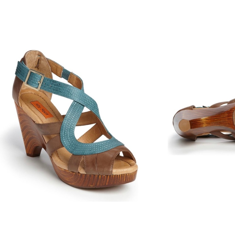 SOLD Miz Mooz Leather Petra Sandal